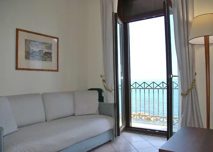Domus Mariae Albergo
